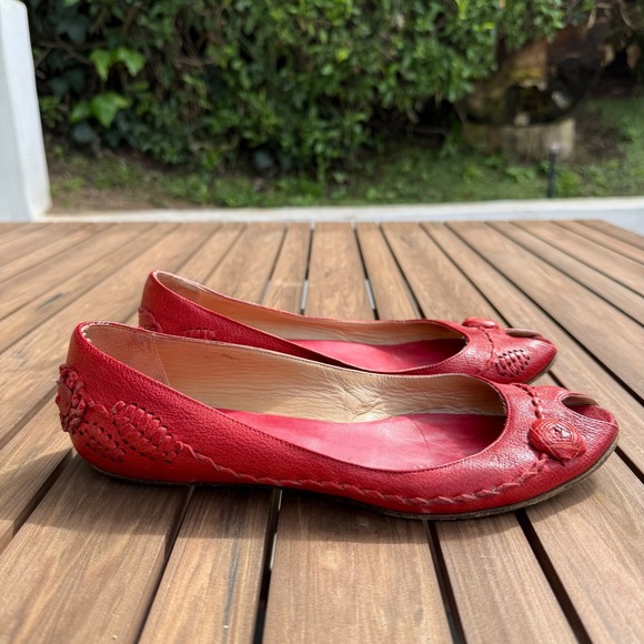 Valentino Garavani Red Pebbled Leather Peep Toe Rosette Ballet Flats Size 38 - Picture 5 of 10